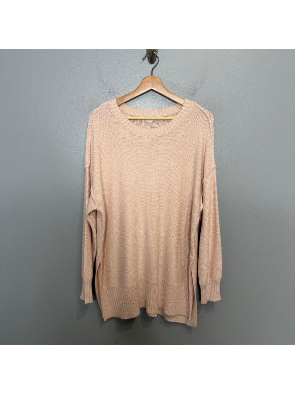 AERIE unreal oversized sweater in light pink size S